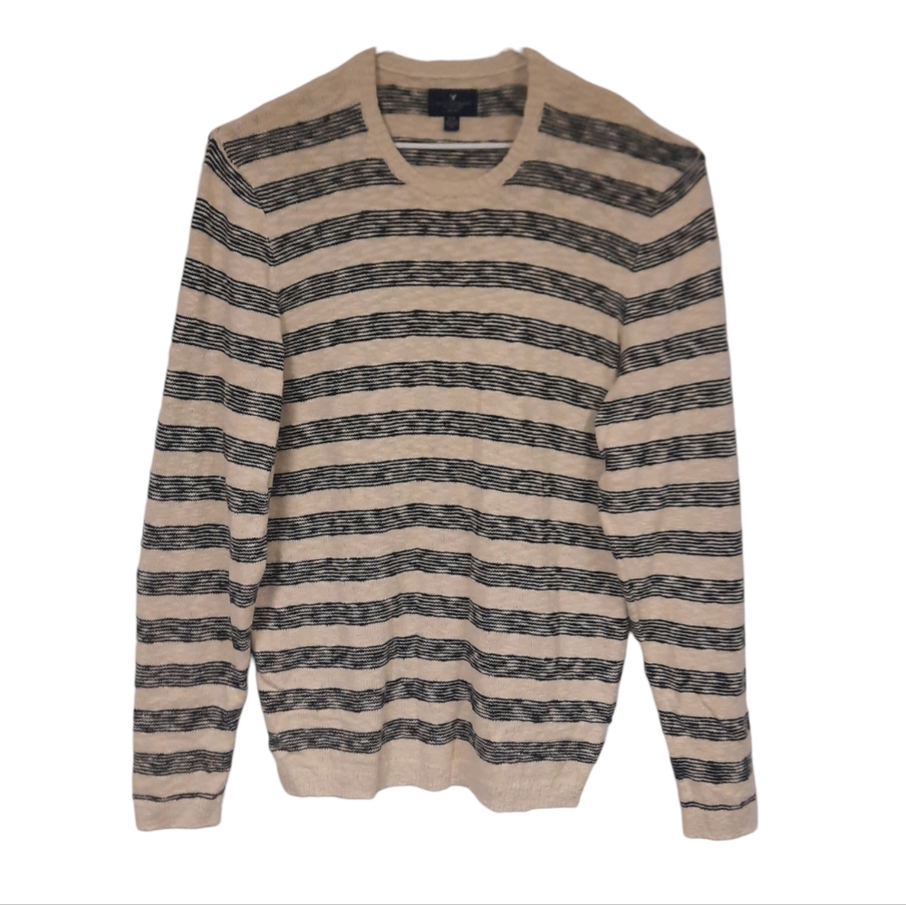 American Eagle Outfitters Sweater
